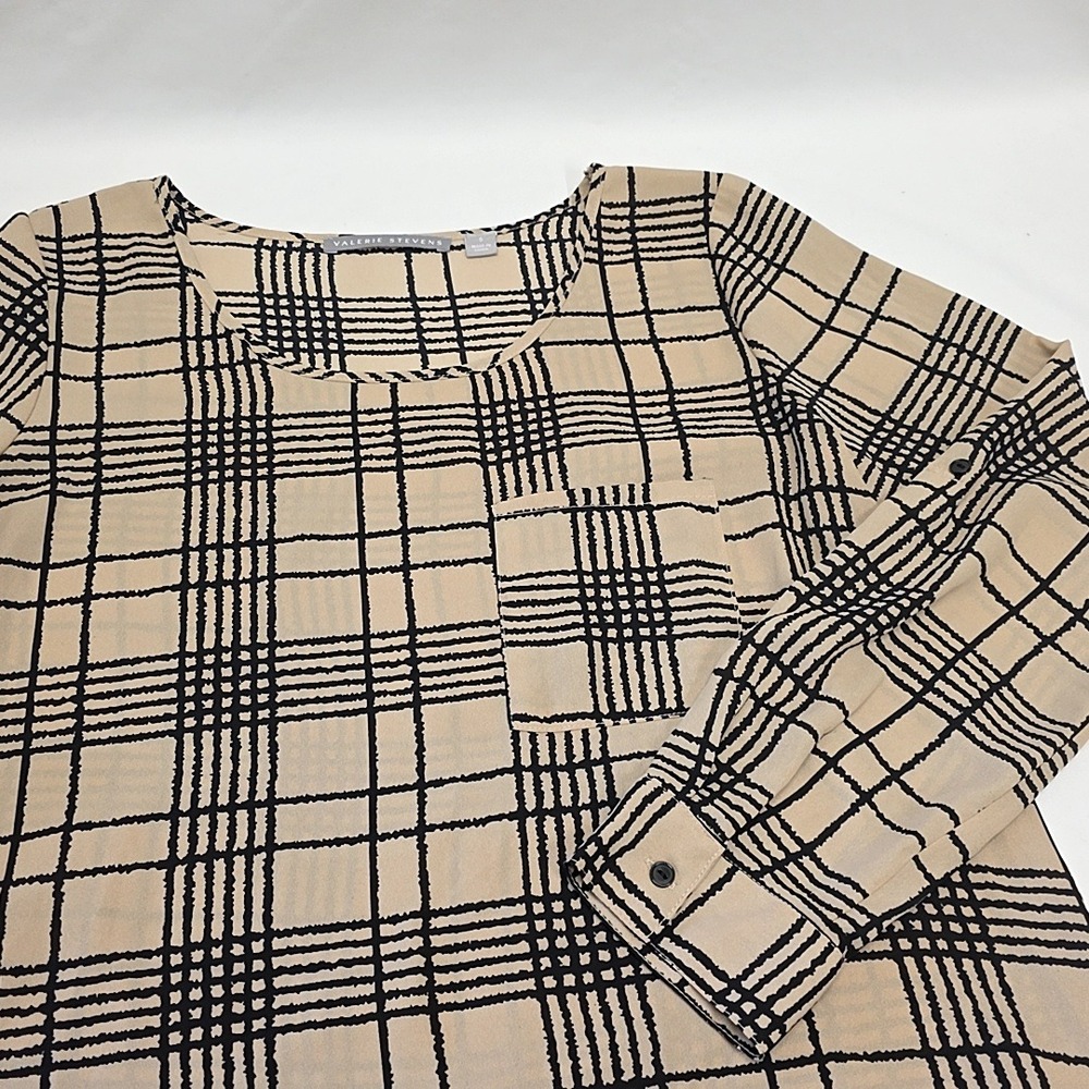 Valerie Stevens Blouse Womens S Tan Black Plaid Long Sleeve Roll Tab Scoop Neck